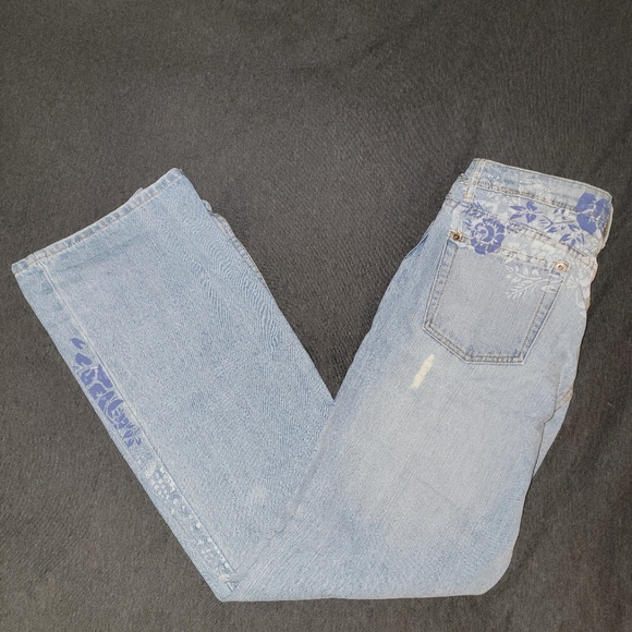 dELiA*s Painted Distressed Jeans - Size 11/12 - Light Wash - Picture 12 of 12